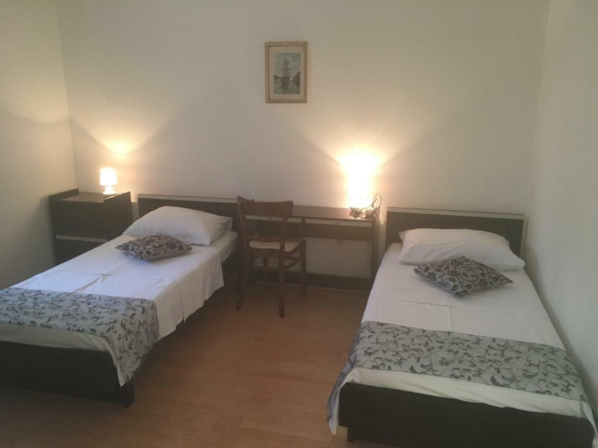 Apartmani Josipa Šibenik Extérieur photo